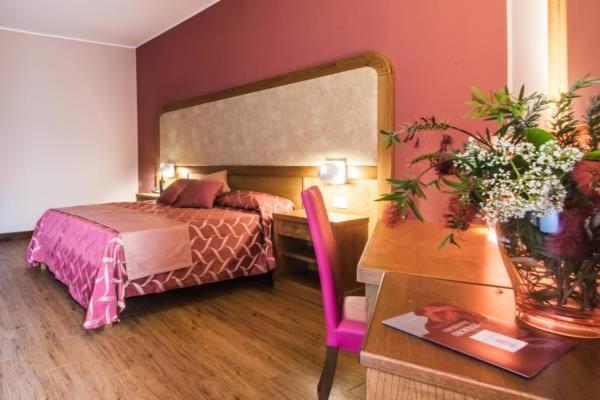 Leone De Castris Wine Hotel Salice Salentino Luaran gambar